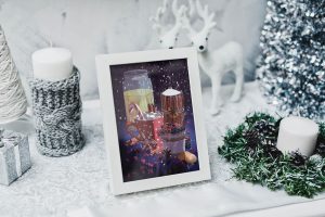 Dessin numérique format carte de voeux dans un cadre représentant un goûter de Noël avec chocolat chaud, gâteau secs, framboises, mûres, orangeade et cannelle @Ysae illustrations