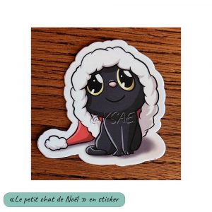 Sticker représentant un chat noir mignon avec un bonnet de père Noël trop grand @Ysae illustrations